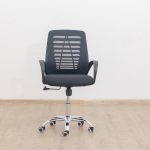 Strong mesh office task seat